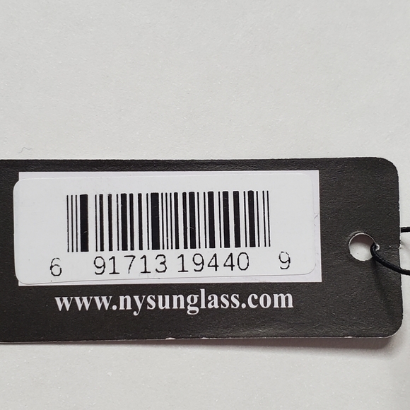 NY Sunglasses - Picture 9 of 9